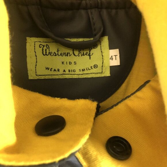 Western Chief Size 4T Batman Raincoat - Picture 4 of 5